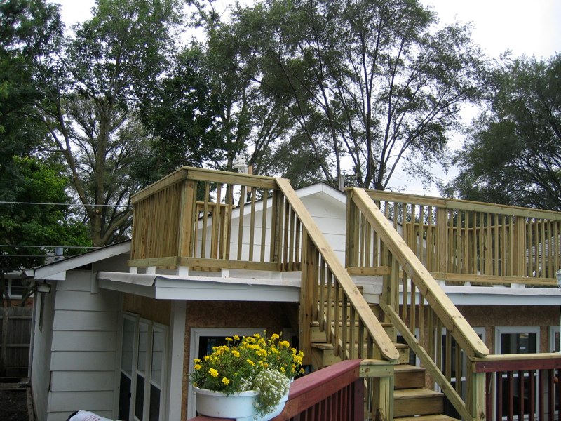 Season Room & Party Deck Addition - Libertyville, IL